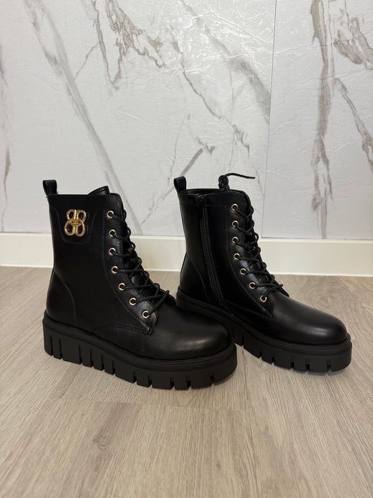 Boots Goldy