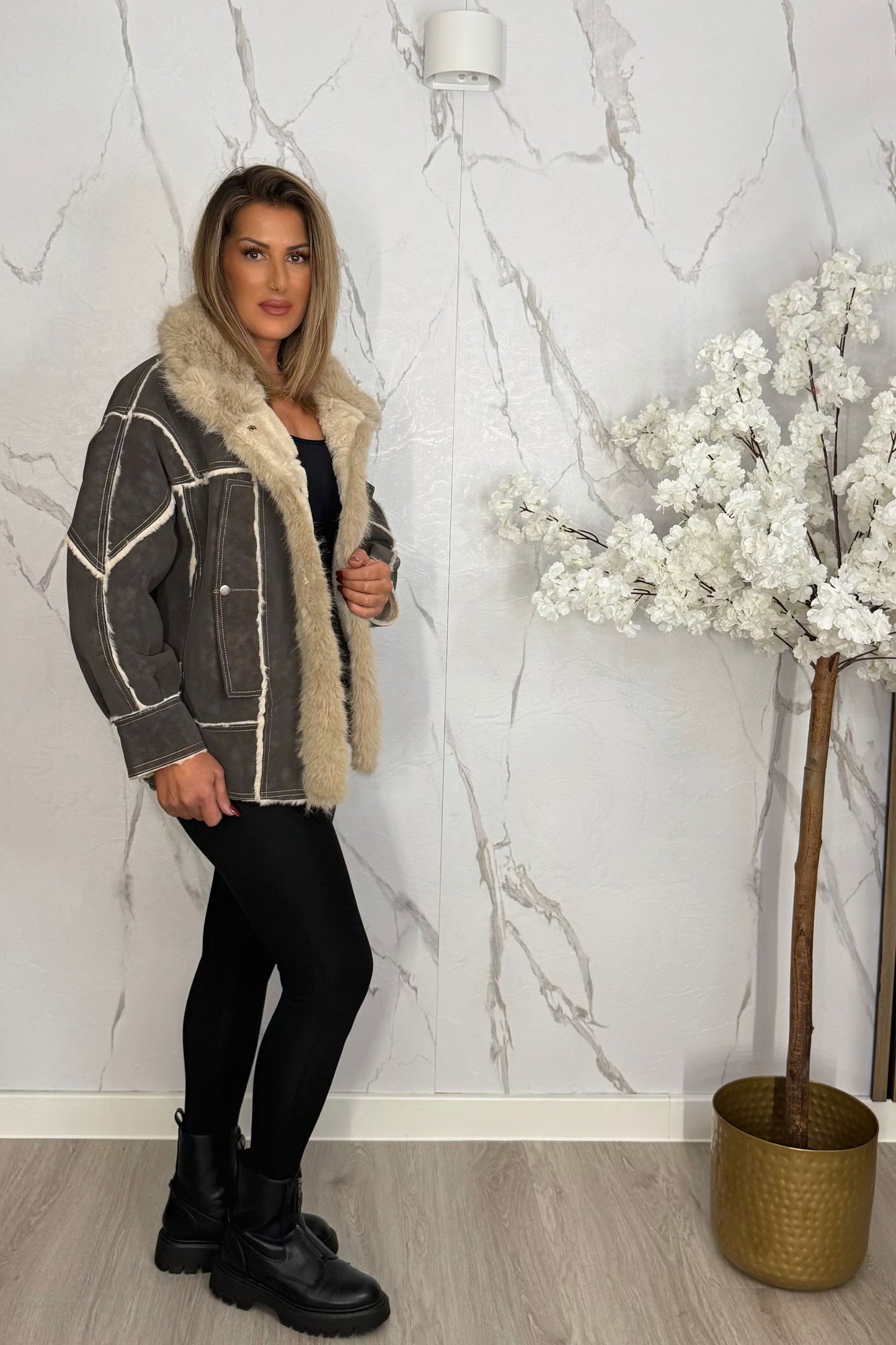 Jacke Rom
