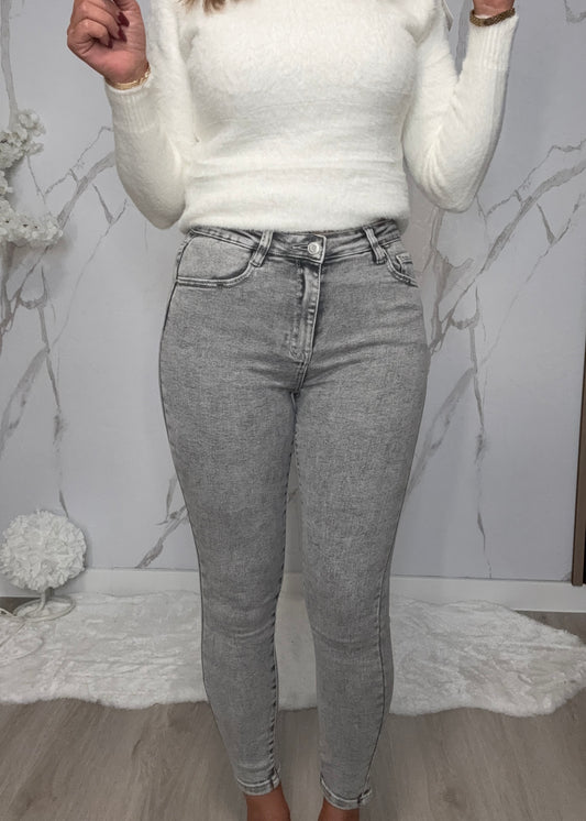 Röhrenjeans Lauri Grau