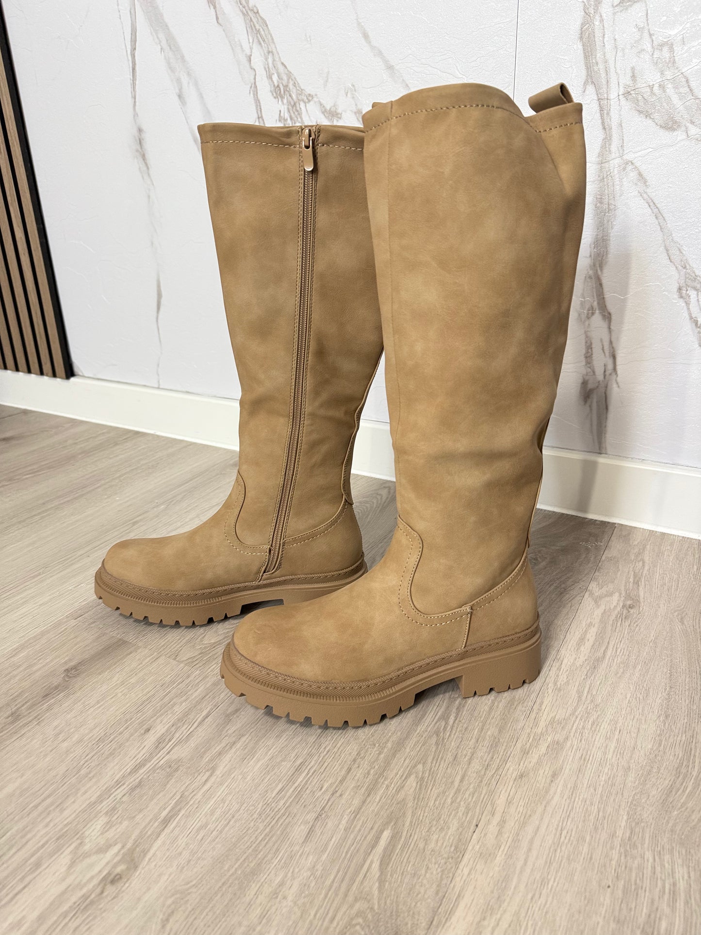 Stiefel Wildleder