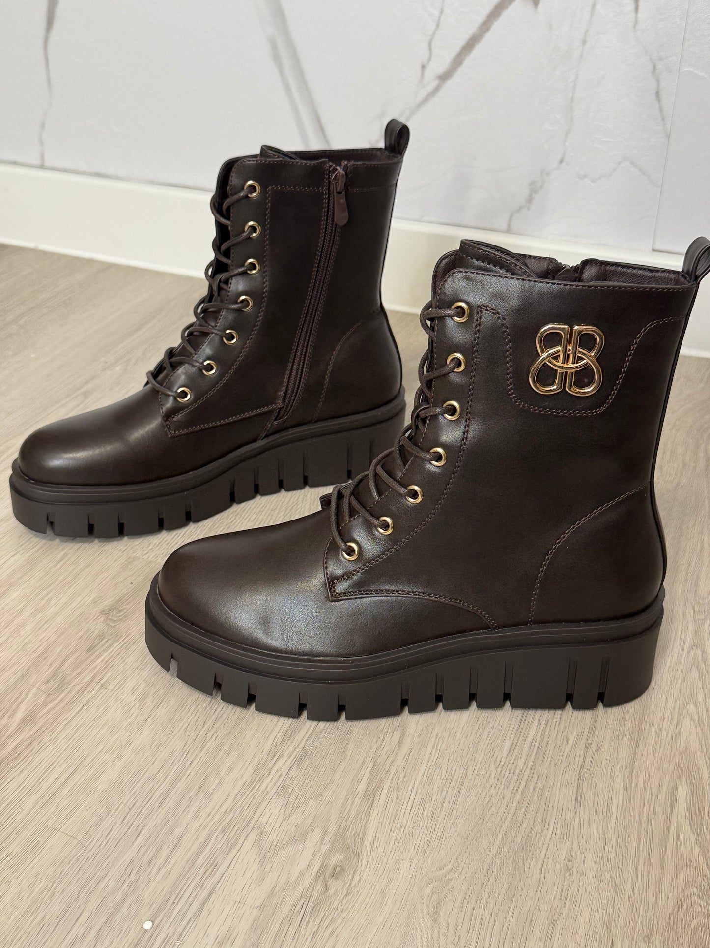 Boots Goldy